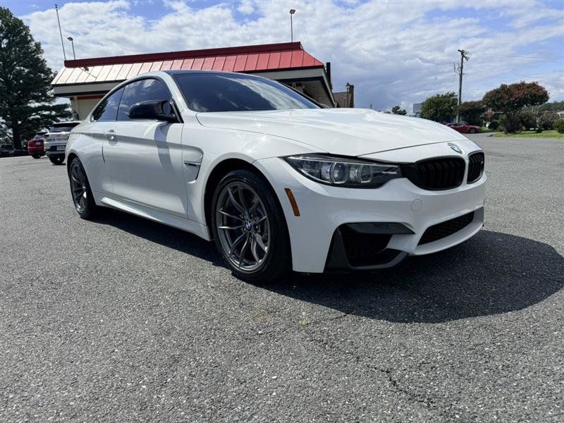 Used 2018 BMW M4 Coupe RWD image 3
