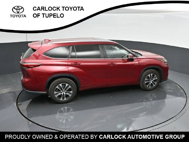 Used 2023 Toyota Highlander XLE FWD image 50