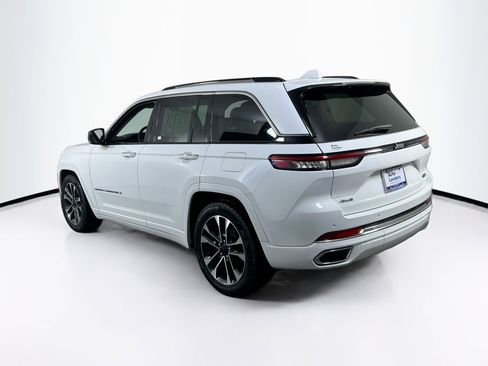 Used 2022 Jeep Grand Cherokee Overland AWD/4WD image 7