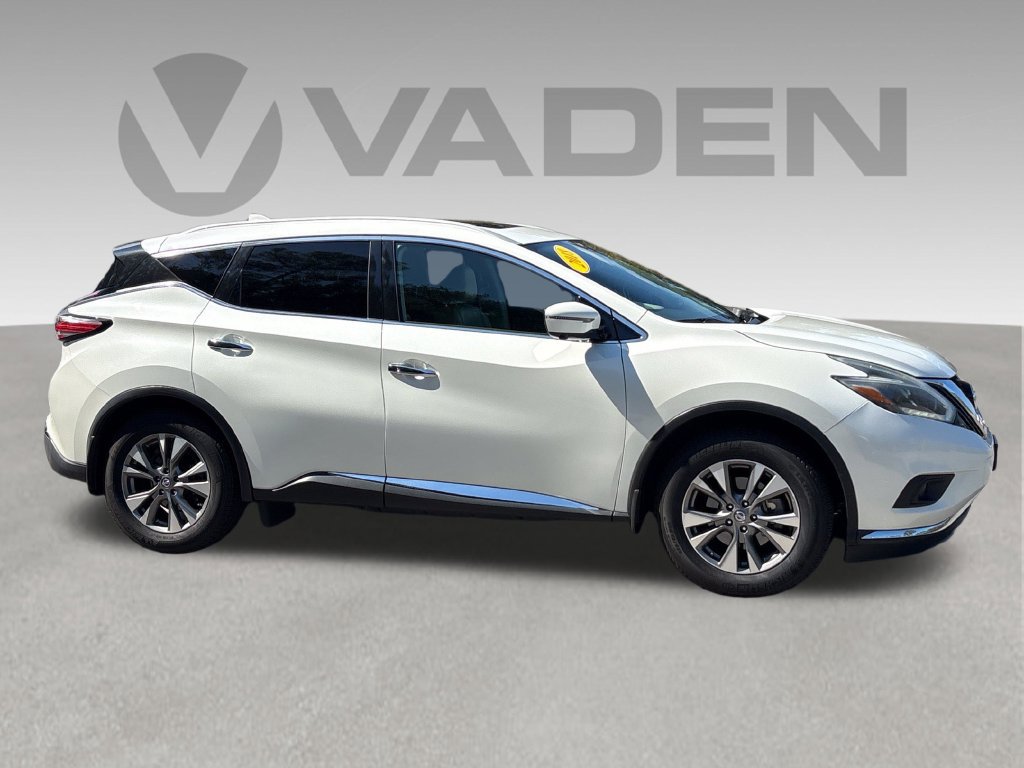 Used 2018 Nissan Murano SL w/ Moonroof Package AWD/4WD image 10