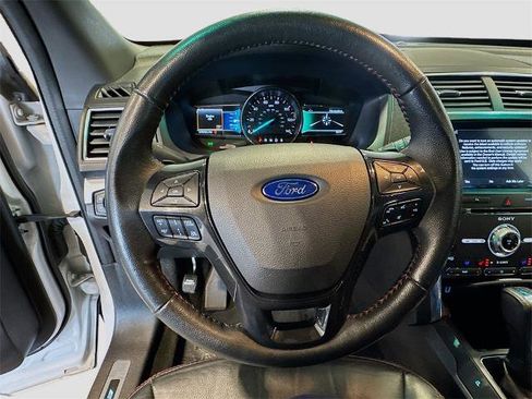 Certified 2017 Ford Explorer Sport w/ Equipment Group 401A image 10