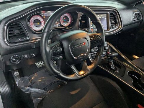 Used 2018 Dodge Challenger T/A image 9