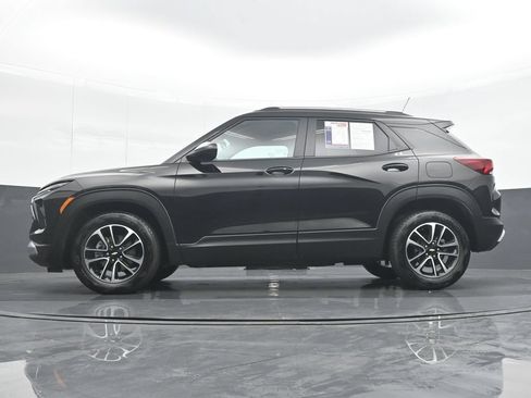 Used 2025 Chevrolet TrailBlazer LT FWD image 27