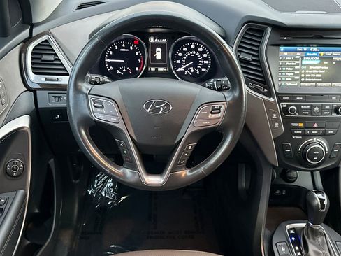 Used 2017 Hyundai Santa Fe Sport image 15