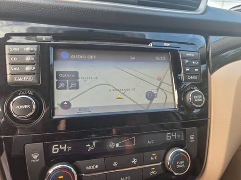Used 2016 Nissan Rogue SL FWD image 13