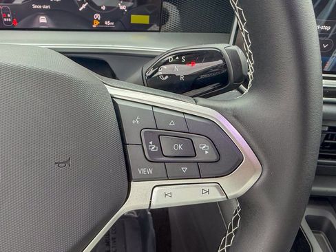 New 2026 Volkswagen Tiguan SE image 16