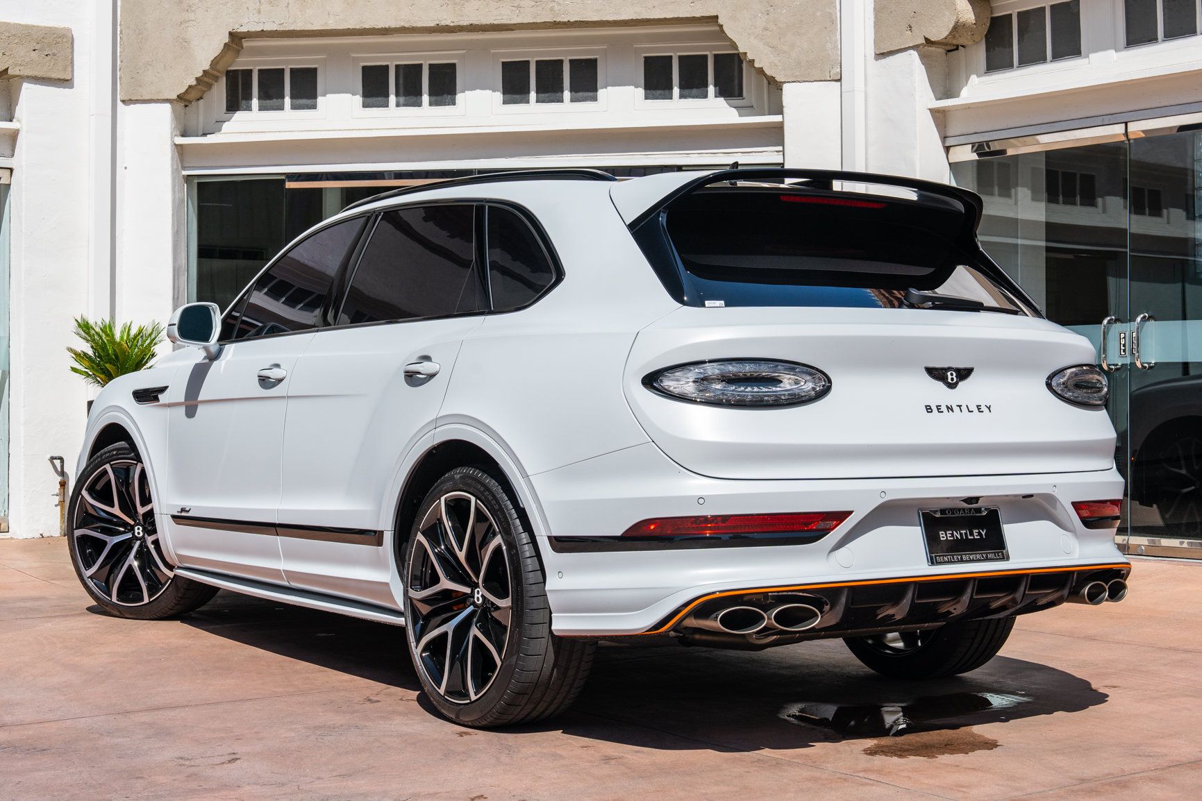 Used 2026 Bentley Bentayga Speed AWD/4WD image 3