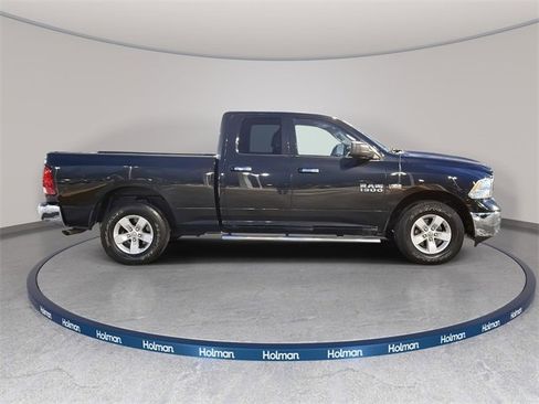 Used 2017 RAM 1500 Classic SLT image 5