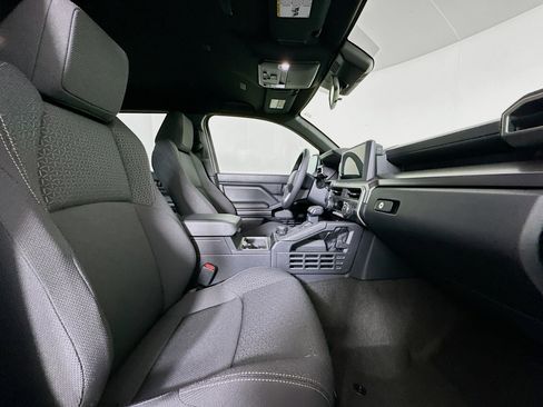 Used 2026 Toyota 4Runner SR5 AWD/4WD image 30