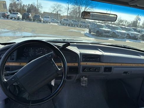 Used 1994 Ford F150 XL image 13