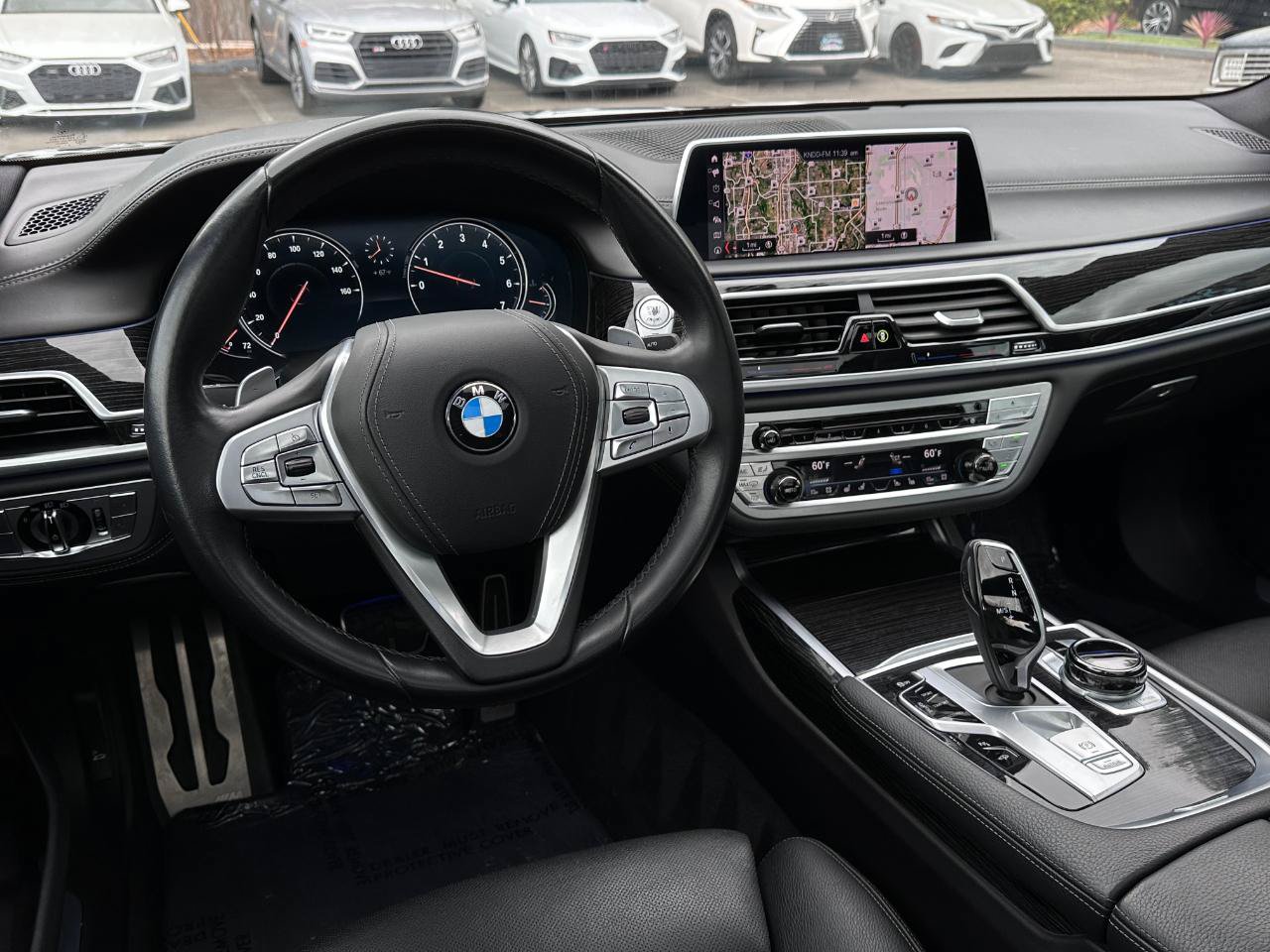 Used 2019 BMW 740i w/ Executive Package RWD image 2