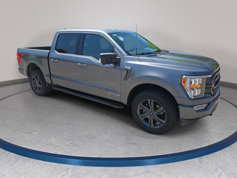 Used 2023 Ford F150 XLT w/ Equipment Group 302A High AWD/4WD image 3
