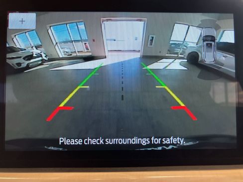 Certified 2021 Ford Escape Titanium w/ Titanium Elite Package image 25