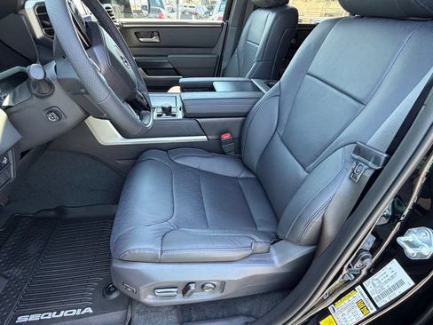 New 2026 Toyota Sequoia Platinum AWD/4WD image 21