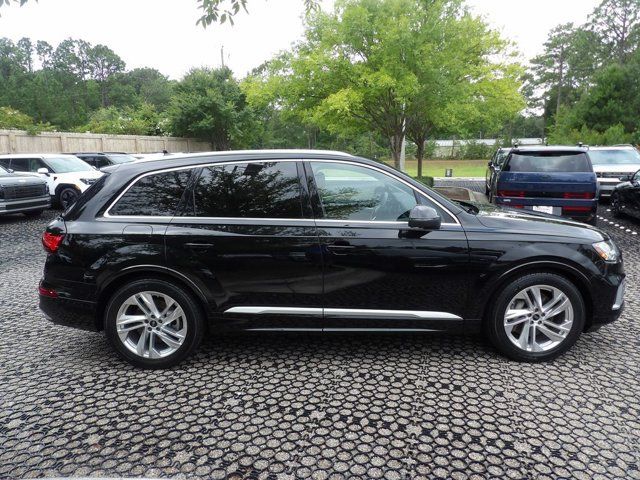 Used 2023 Audi Q7 3.0T Prestige w/ Prestige Package AWD/4WD image 5