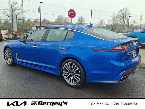 Used 2018 Kia Stinger Premium image 8