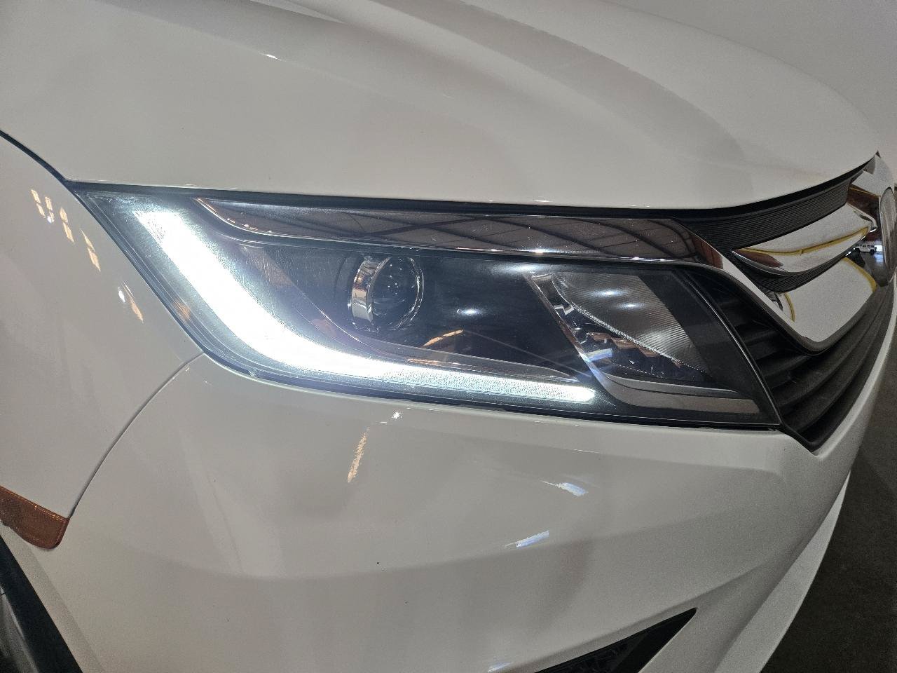 Used 2018 Honda Odyssey EX-L image 9