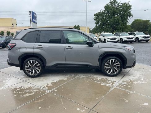 Used 2026 Subaru Forester Touring w/ Touring Package AWD/4WD image 4
