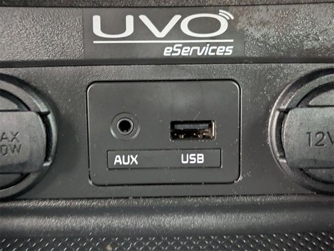 Used 2014 Kia Sorento LX w/ Touring Package (LX) image 26