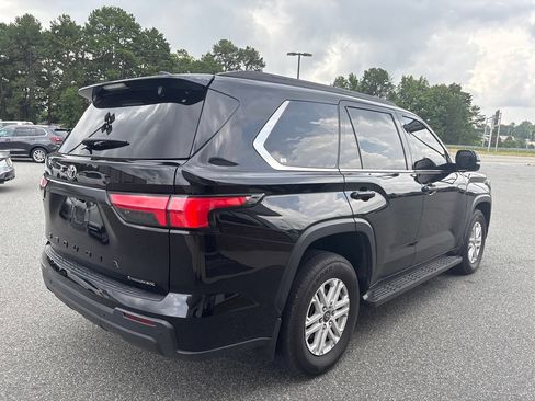 Used 2025 Toyota Sequoia SR5 RWD image 10