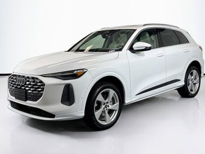 New 2025 Audi Q5 Premium Plus