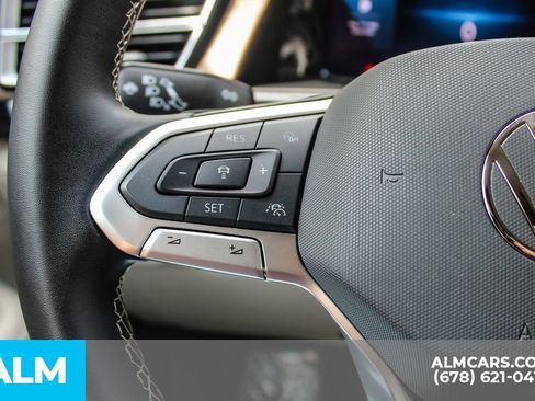 Used 2026 Volkswagen Atlas SE FWD image 28