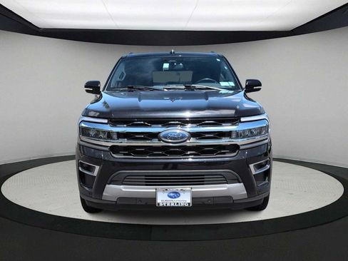 Used 2024 Ford Expedition Max Limited AWD/4WD image 3