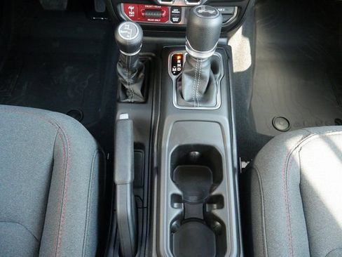 New 2026 Jeep Wrangler Unlimited Rubicon w/ Xtreme 35 Tire Package image 20