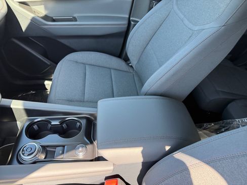 New 2026 Ford Explorer Active RWD image 14