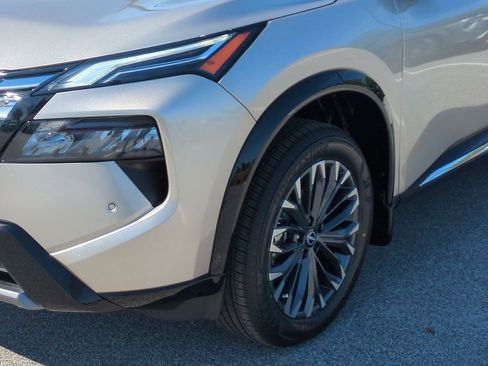 New 2026 Nissan Rogue Platinum AWD/4WD image 10