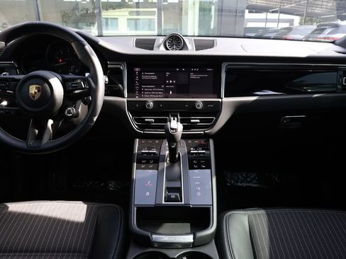 Used 2025 Porsche Macan Turbo AWD/4WD image 24