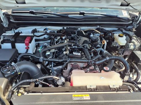 Used 2024 Toyota Tacoma SR5 RWD image 3