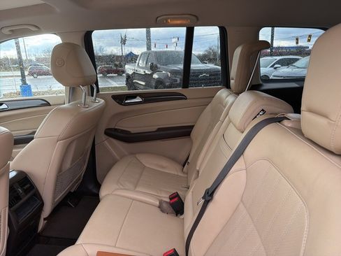 Used 2017 Mercedes-Benz GLS 450 GLS 450 image 9