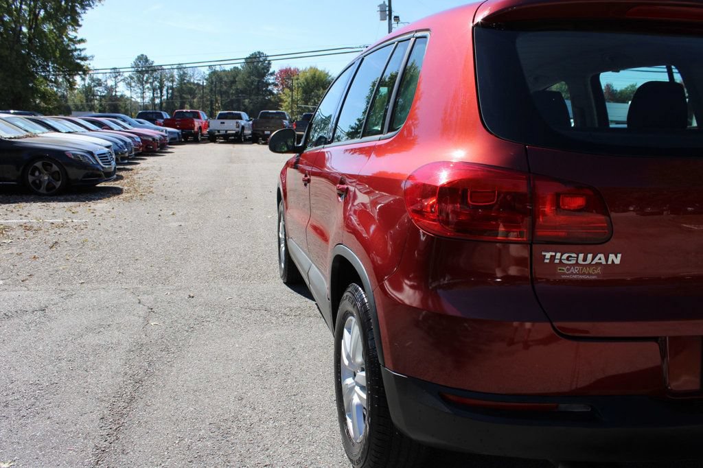 Used 2014 Volkswagen Tiguan S FWD image 30