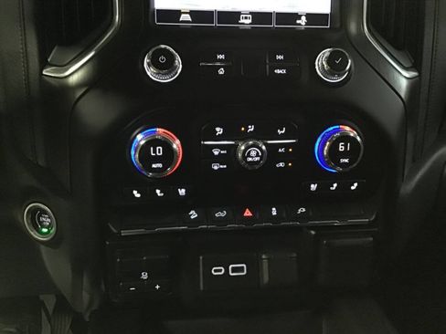 Used 2021 GMC Sierra 1500 AT4 image 19
