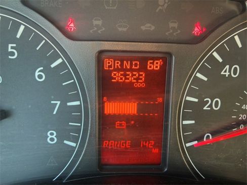 Used 2019 Nissan NV 3500 SL image 22