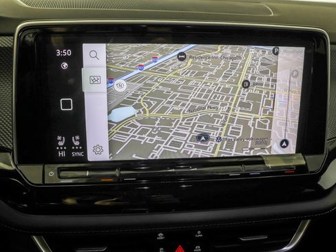 New 2026 Volkswagen Atlas Cross Sport SEL Premium R-Line image 28