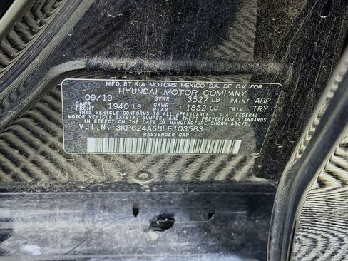 Used 2020 Hyundai Accent SE FWD image 23