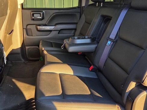 Used 2017 GMC Sierra 2500 SLT w/ Duramax Plus Package image 19