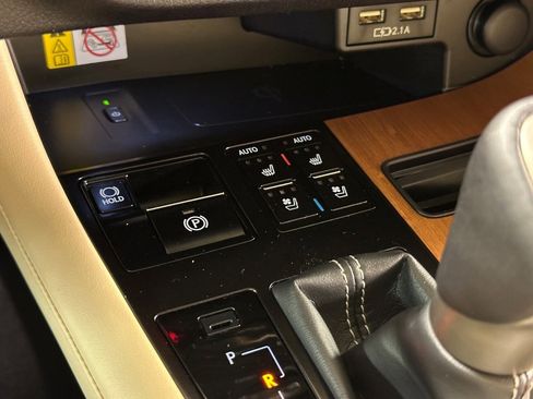 Certified 2021 Lexus RX 350 350 w/ Premium Package image 32