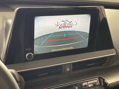 New 2026 Toyota Prius LE image 17