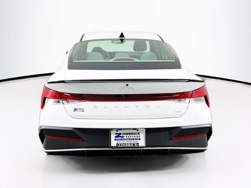 New 2026 Hyundai Elantra Sport image 6