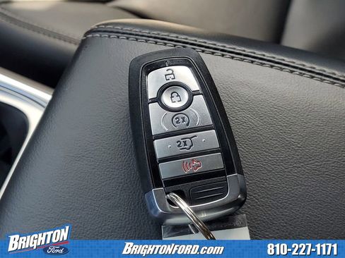 Certified 2024 Ford Explorer XLT w/ Equipment Group 202A AWD/4WD image 30