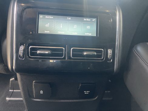 Used 2020 Lincoln Aviator Grand Touring w/ Elements Package Plus AWD/4WD image 17