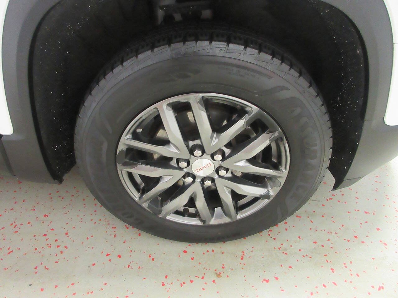 Used 2019 GMC Acadia SLT AWD/4WD image 28