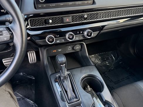 Certified 2024 Honda Civic Sport image 12