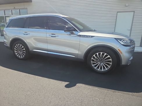 Used 2021 Lincoln Aviator Reserve w/ Equipment Group 201A AWD/4WD image 11