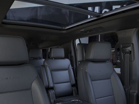 New 2026 GMC Yukon XL Denali w/ Denali Reserve Package image 48