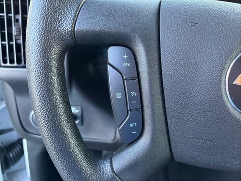Used 2024 Chevrolet Express 2500 w/ Driver Convenience Package image 23