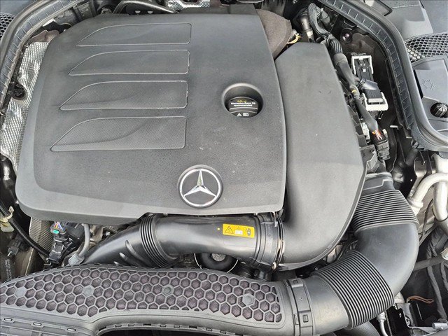 Used 2021 Mercedes-Benz C 300 Sedan image 21